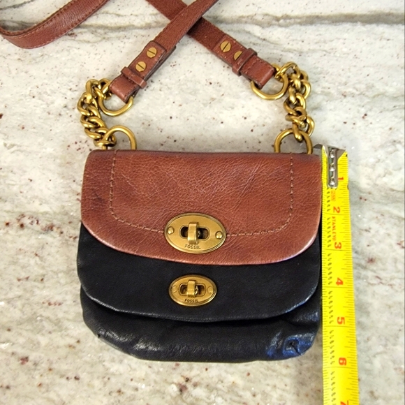 Fossil mini crossbody, black & cognac leather. - Picture 5 of 8